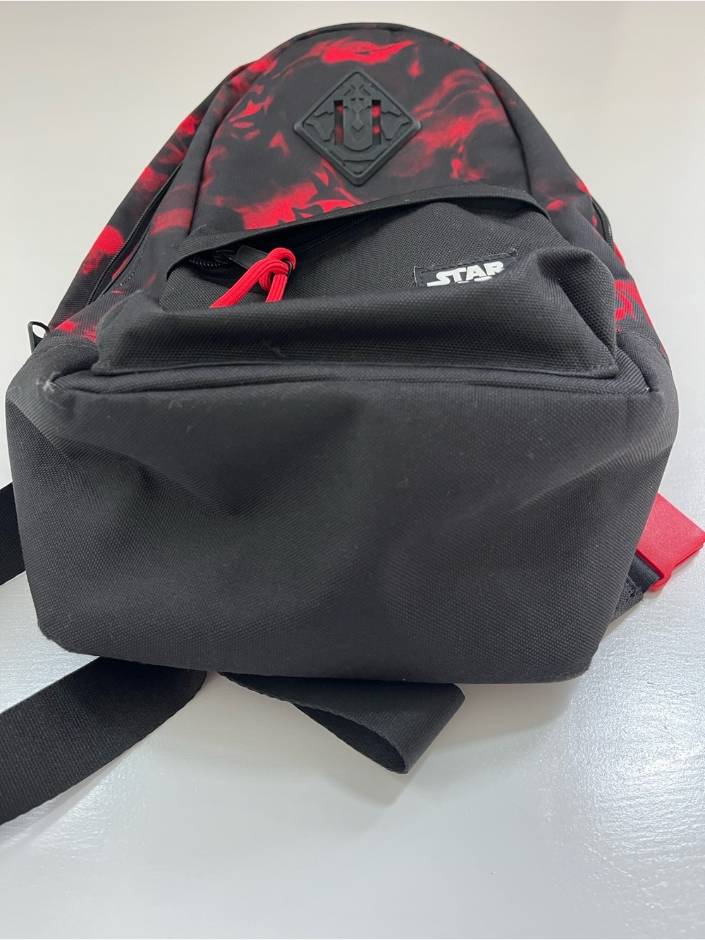 HERSCHEL Supply Company Black and Red Star Wars 25th Anniversary Sling Bag - Picture 11 of 12